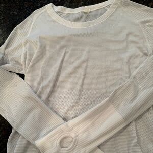 Lululemon Swiftly Tech long sleeve shirt  size 10